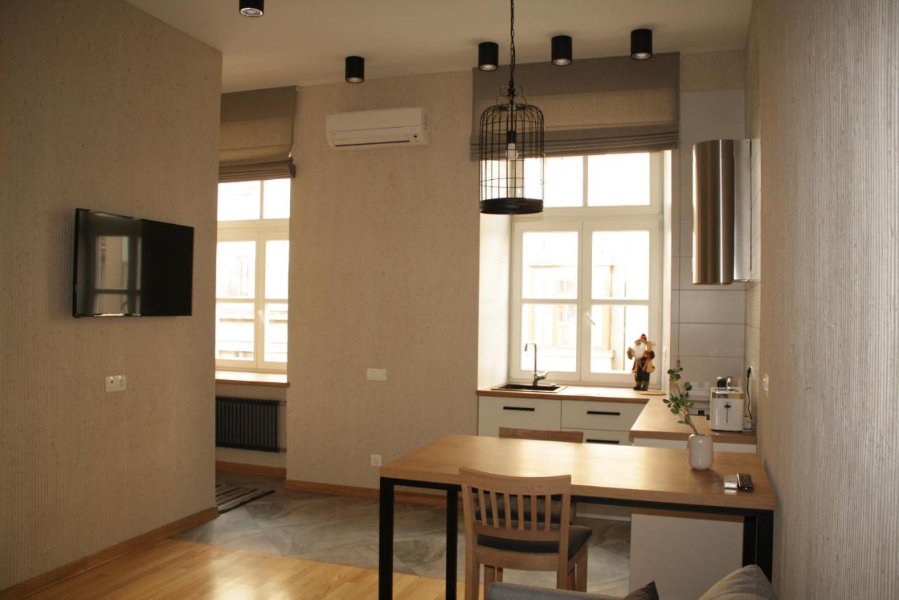Lviv Wall Street Apt Luaran gambar