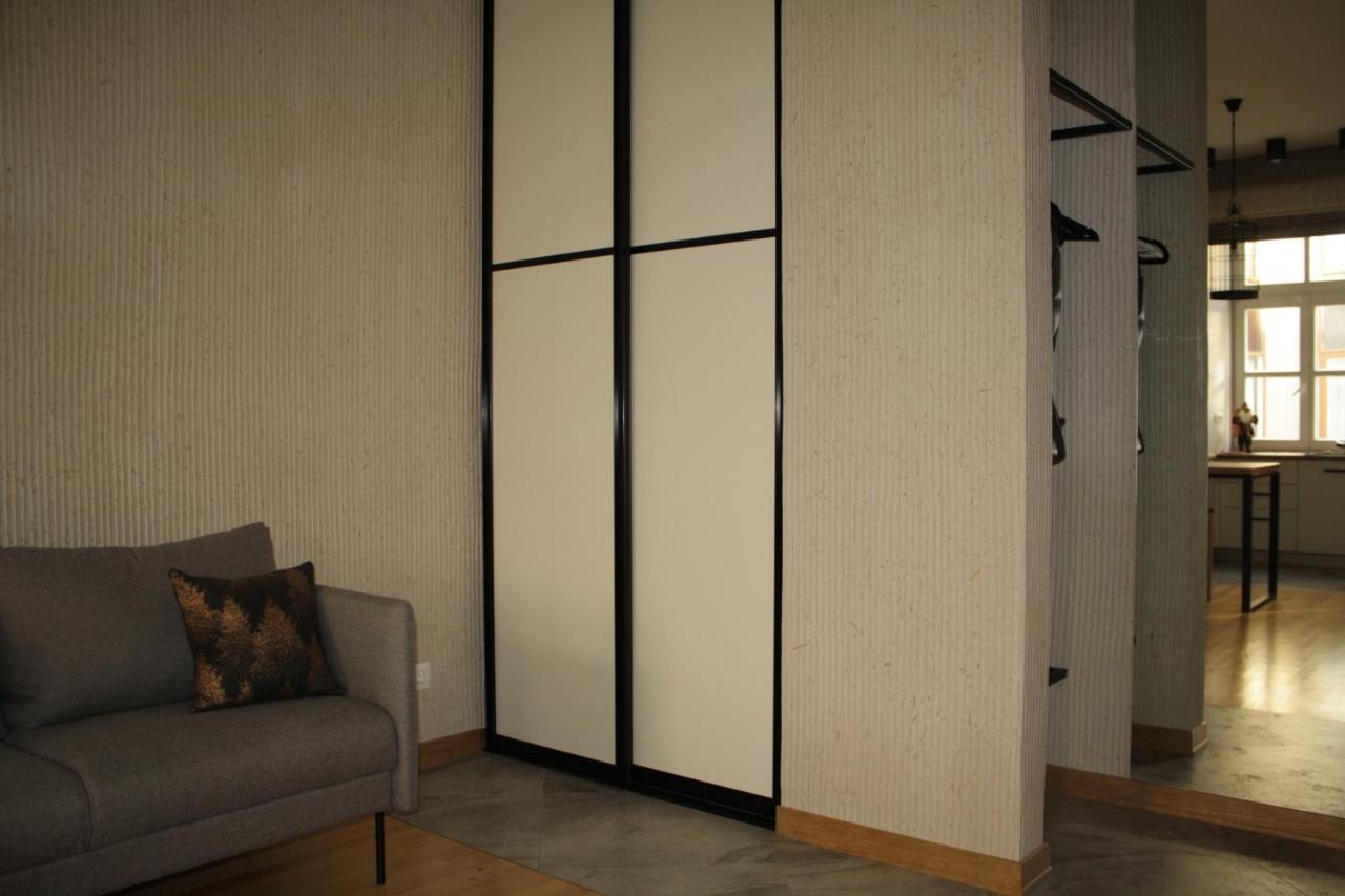 Lviv Wall Street Apt Luaran gambar
